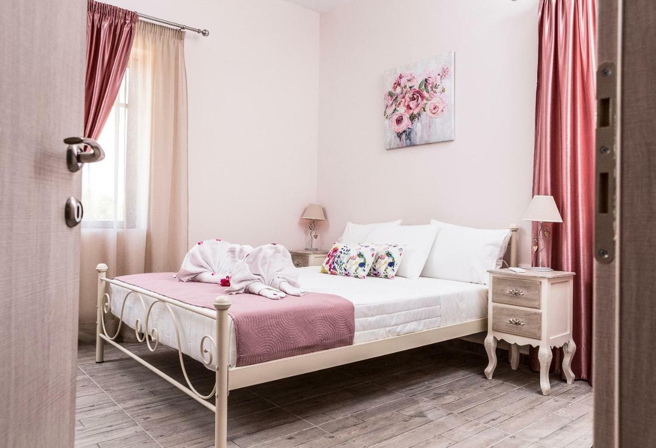 Nepheli Stone House Villa Platanos  ภายนอก รูปภาพ