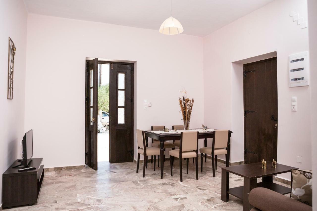 Nepheli Stone House Villa Platanos  ภายนอก รูปภาพ